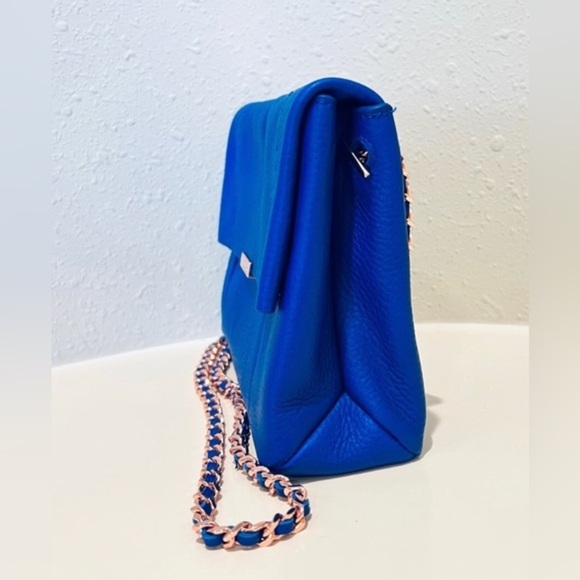 Ted Baker Parson blue UNLINED SOFT LEATHER‎ crossbody BAG brand new - Picture 9 of 16